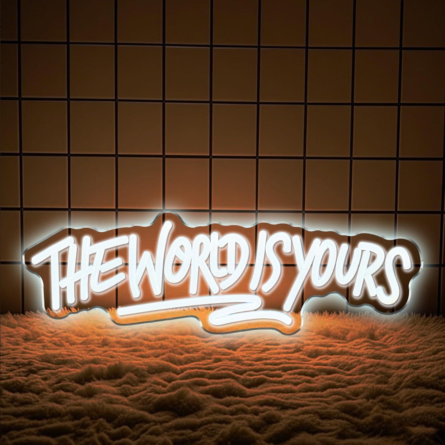„The World is Yours“ Neonschil – Beer & Wine Jockey Plaza Shopping Bewertung und Preis